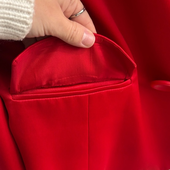 Elegant Red Double-Breasted NYGARD collection Pea Coat - Picture 4 of 6